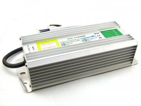 Блок питания IP67, 12V, 5A, 60W, 153*70*40