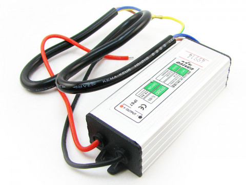 Драйвер LZ12-24V, 30W, input: 12-24V, output: 30-36V, iP67