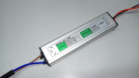 Драйвер SLZ 36W, input 18-24v, output 90-130v, 270mA, IP67